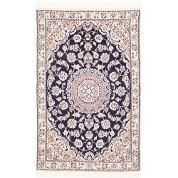 Nain 9la 82x130 Cm Nain 9la, Persia, Wool And Silk,